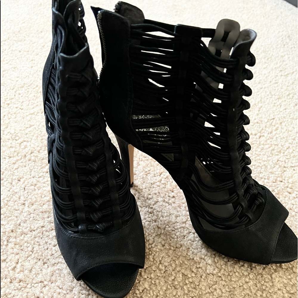 Vince Camuto